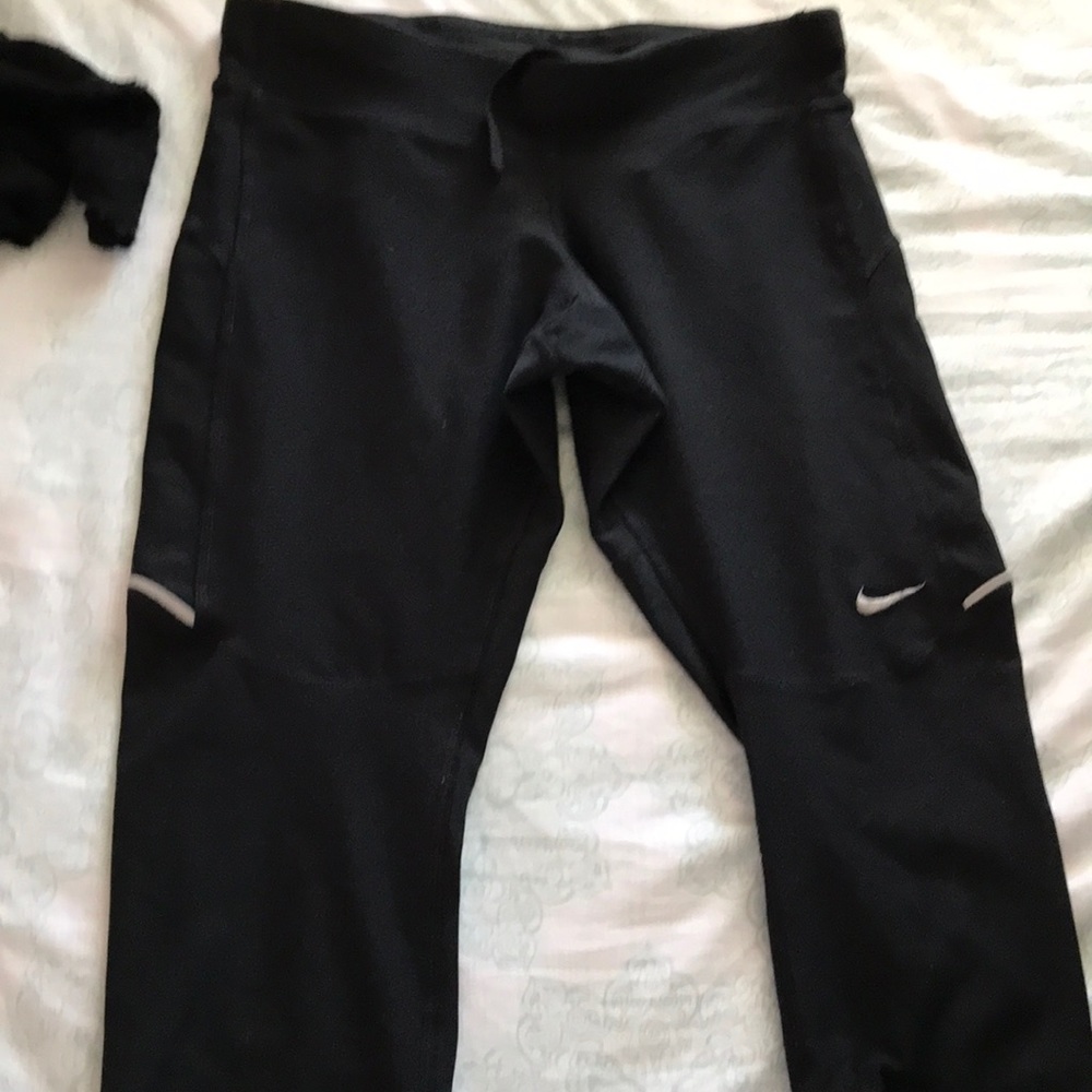 Nike cropped leggings